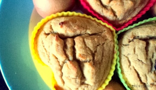 Muffinki gruszkowe, bez cukru i tłuszczu :)