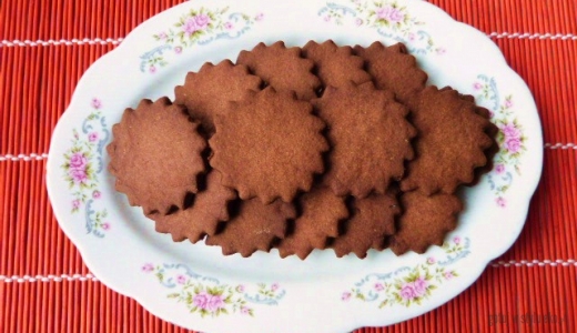 Ciasteczka kakaowo-korzenne