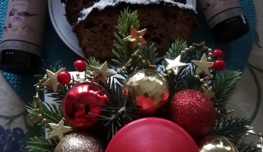 Piernik świąteczny z olejem sezamowym