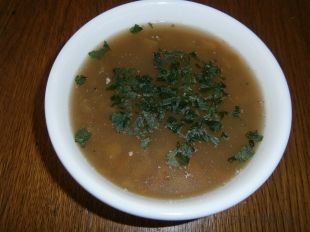 Zupa z czarnej fasoli
