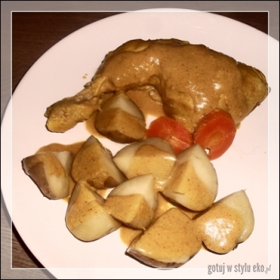 Udko kurczaka gotowane w sosie musztardowym