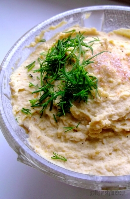 Hummus - pyszny i zdrowy :) 