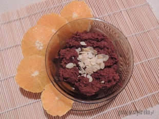 Pasta czekoladowo- chałwowa z kaszy jaglanej