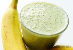 Jak zrobić zielony koktajl z banana i cytryny?