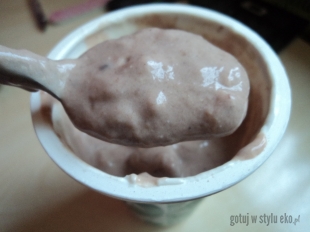 Jogurt kakaowo-bananowy :) 