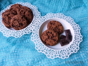 Kakaowe ciasteczka z czekoladą