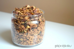 Zdrowa granola orzechowa - z masłem orzechowym i tahini :) 