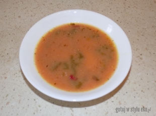 Zupa szczawiowa z botwinką