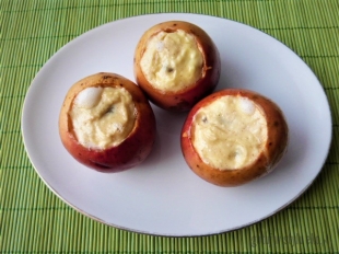Jabłka zapiekane z serem