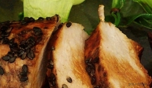 Pieczona polędwica wieprzowa w sezamie