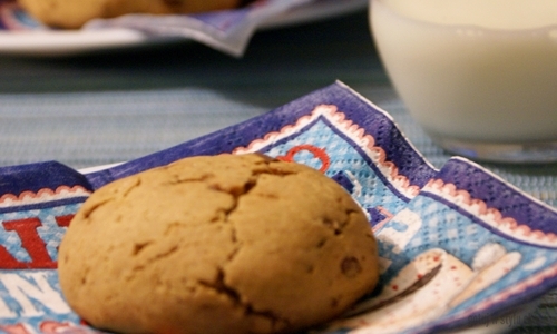 Cookies z masłem orzechowym i czekoladą