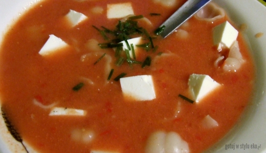 Zupa pomidorowa z fetą