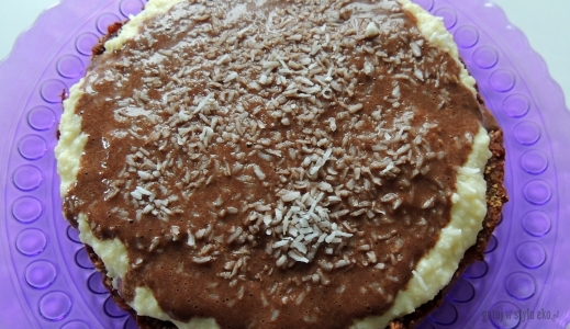 Kokosowo-zbożowe ciasto z polewą