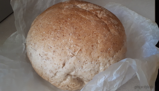 Chleb pszenny na żytnim zakwasie 