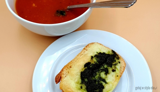 Zupa-krem z kiszonych pomidorów