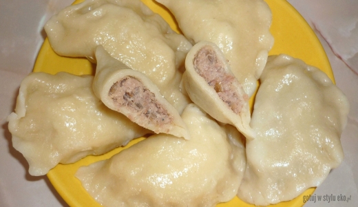 Pierogi z mięsem