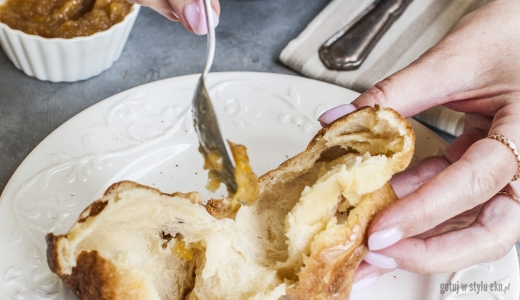 Popovery pieczone naleśniki lub pudding Yorkshire