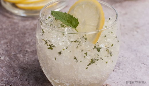 Granita z zielonej herbaty 