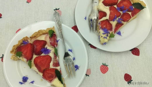 Bezglutenowa tarta z truskawkami i nougatem 