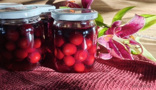 Kompot z wiśni na zimę