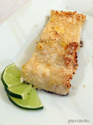 Biała ryba w sezamie