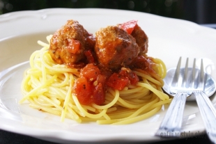Spaghetti z pulpecikami LOW FODMAP