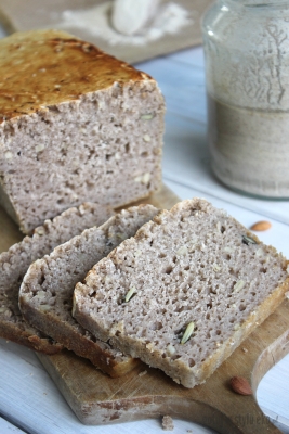 Bezglutenowy chleb gryczany + przepis na zakwas 