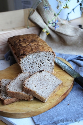 Tradycyjny chleb na domowym zakwasie 