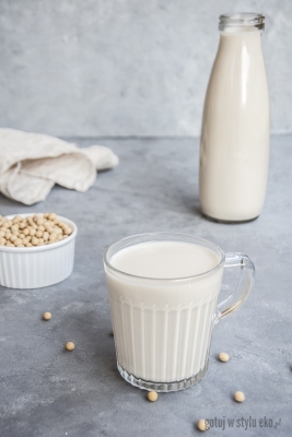 Mleko - napój  sojowy domowej roboty 