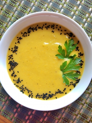 Zupa krem z żółtej cukinii 