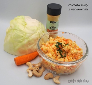 Colesław curry z nerkowcami