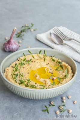 Dyniowy hummus z oliwą z oliwek