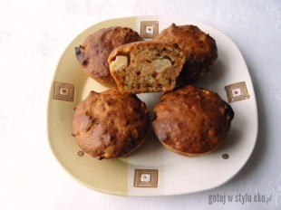 Marchewkowe muffinki z ananasem