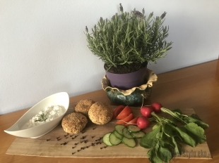 Bułeczki owsiane z twarogiem