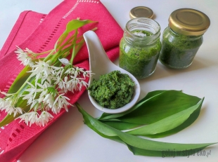 Pesto z czosnku niedźwiedziego i słonecznika