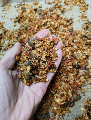 Domowa granola z kaki 