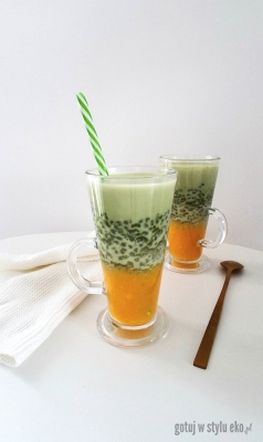 Mango matcha bubble tea