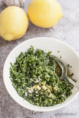 Włoski sos gremolata